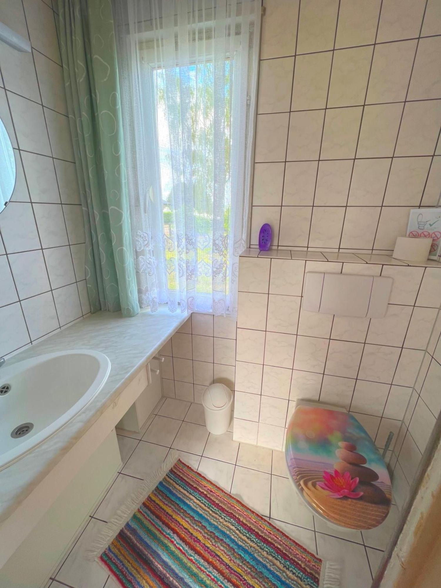 Ferien-Bungalow Im Seebad Ueckermuendeot Bellin Esterno foto